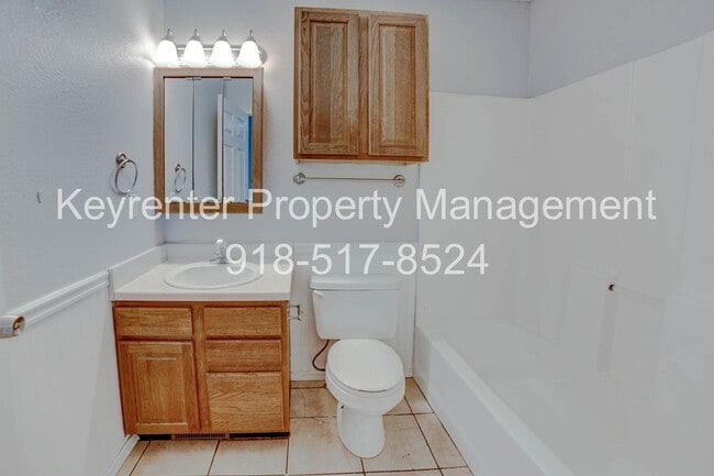 Photo - Beautiful 3 Bedroom, 2.5 Bath Condo in Canterbury!