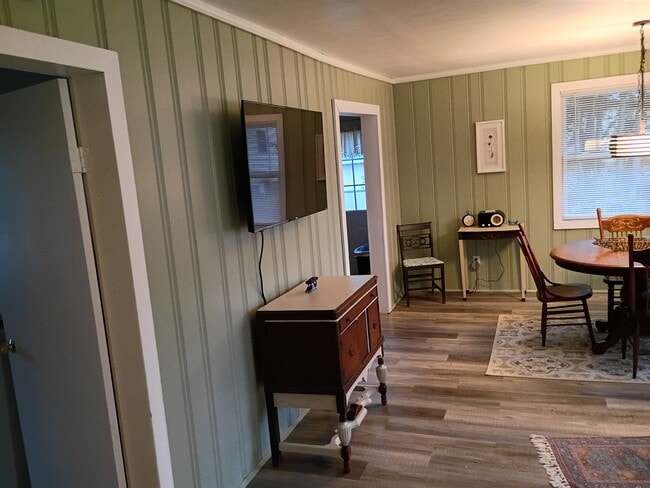 Photo - 207 Walnut St