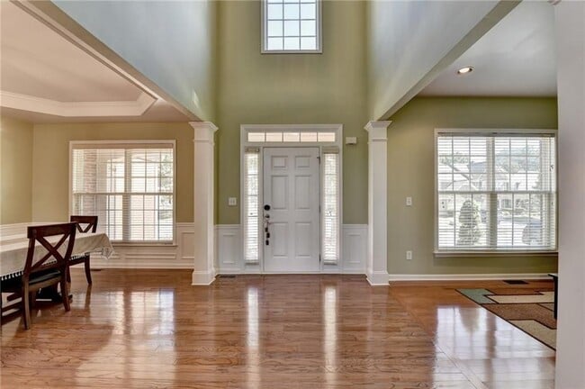 Photo - 770 Pimlicon Pl