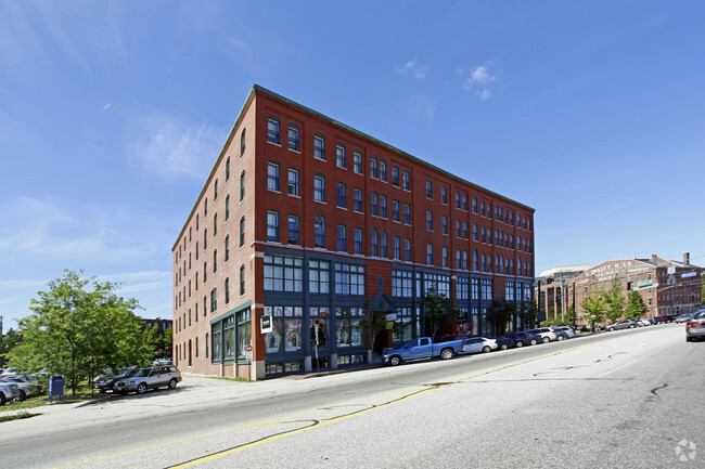 Baxter Place - Baxter Place Apartments
