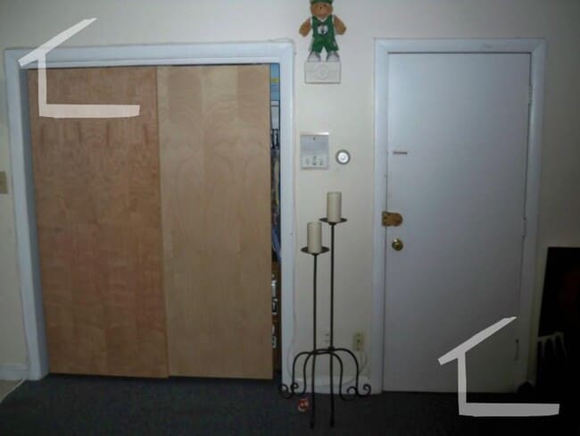 Building Photo - 16 Vinal St Unit B1