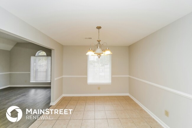 Photo - 215 Guthrie Dr