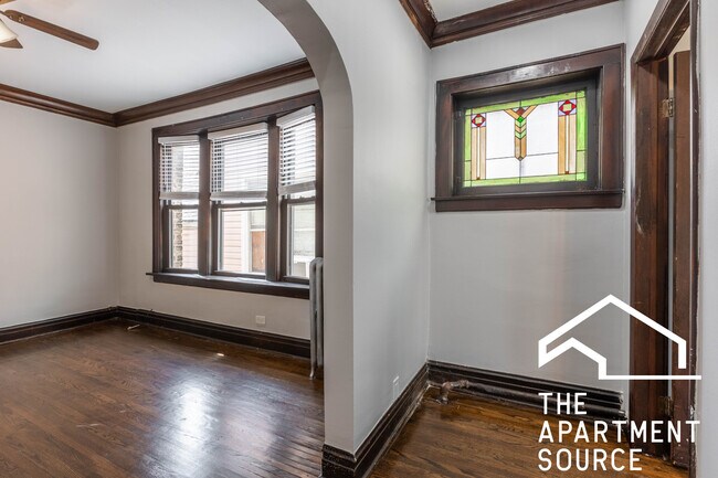 Photo - 3823 N Drake Ave Unit 2