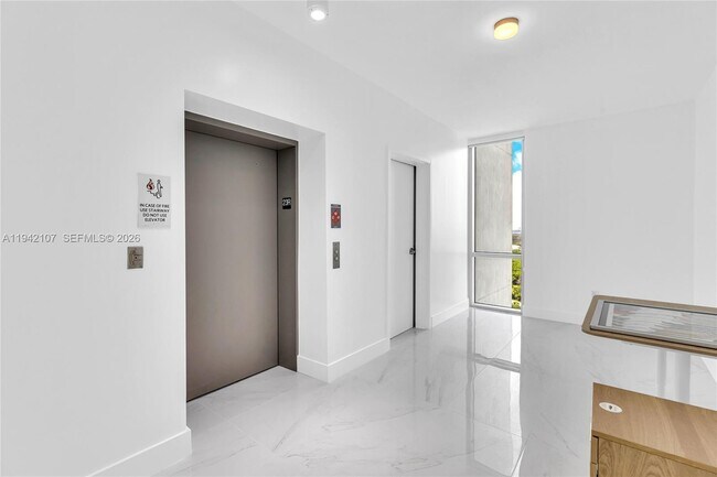 Photo - 16385 Biscayne Blvd Unit 2301