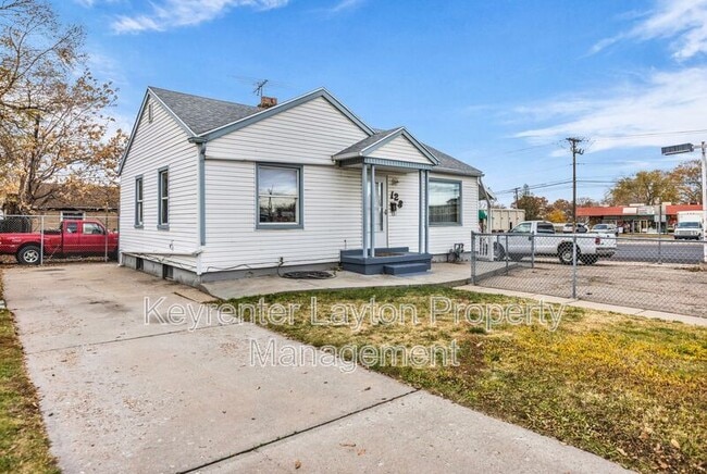 Photo - 12 S Lakeview Dr