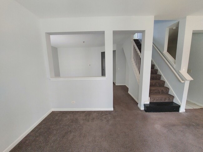 369 Springmist Ct