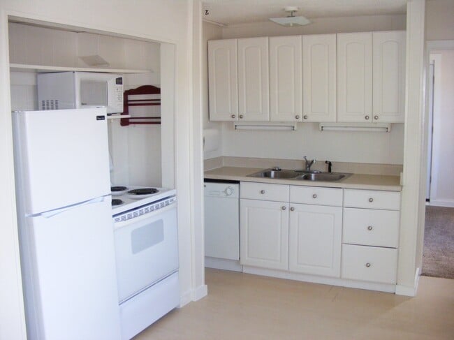 Photo - 115 N Park St Apartment Unit #1