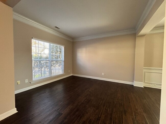 Photo - Stunning 5-Bedroom House near Stallings with Fenced in Yard