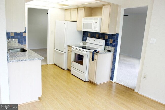 Photo - 561 Florida Ave Unit 140