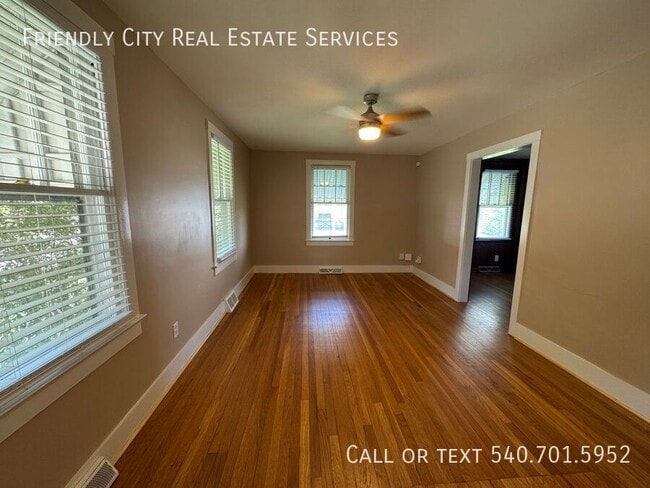 Photo - 284 W Elizabeth St