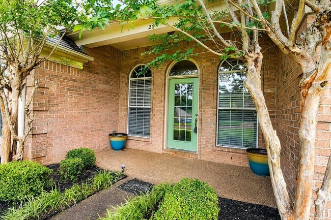 Photo - 20 Country Brook Dr