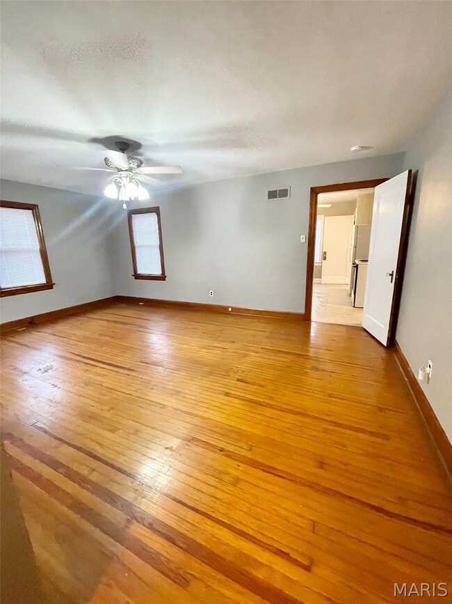 1410 Lebanon Ave
