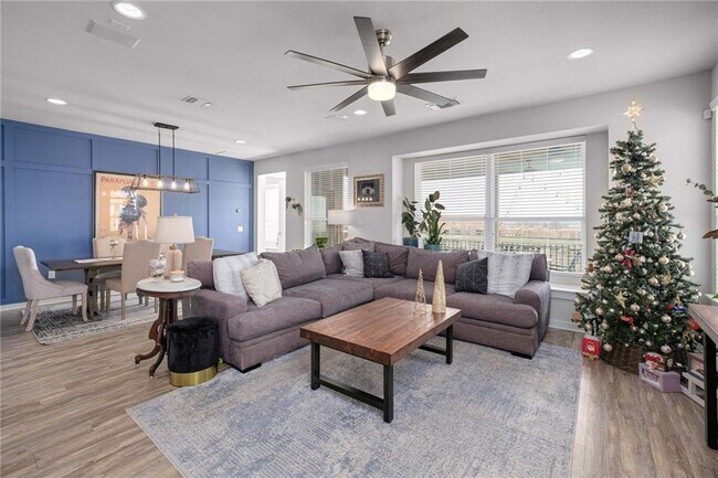 Photo - 8001 Beacon Knob Way