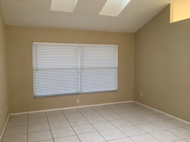 Photo - 2022 Blue Heron Dr