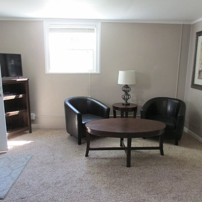 Photo - 457 N Johnson Ave