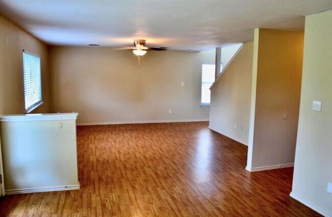 Photo - 14208 Sumatra Ln
