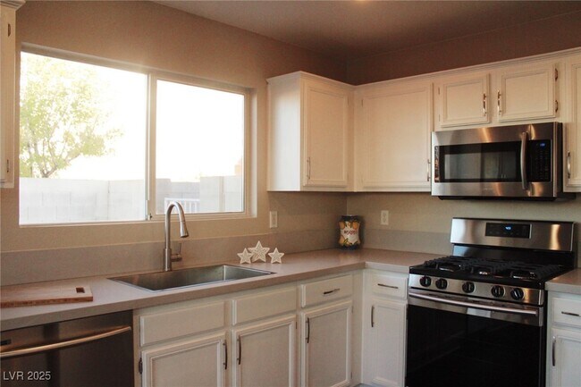 Photo - 8366 Woodland Prairie Ave