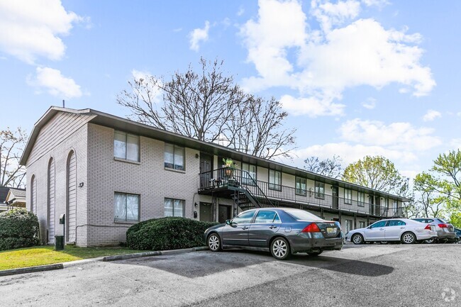 Building Photo - Avondale Forest Rental