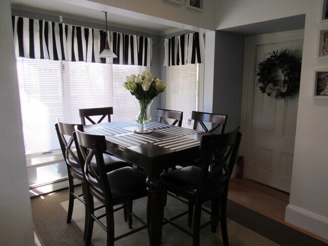 Off Campus Housing Apartments In Portsmouth Nh Forrentuniversity