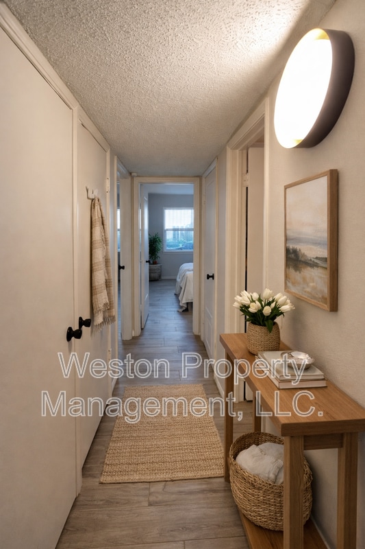 Photo - 6032 Northwest Expy Unit B