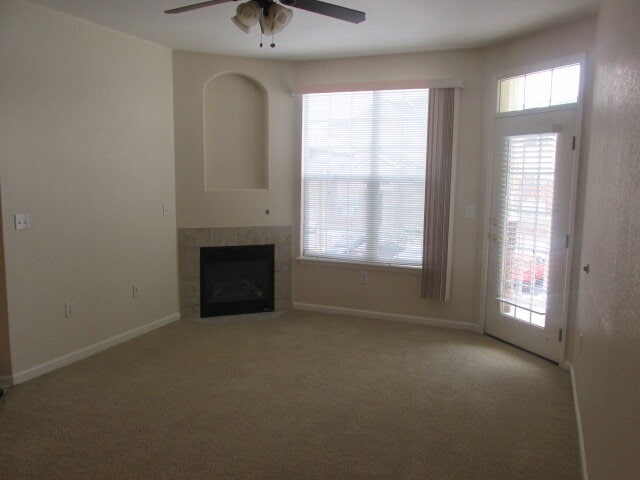 Building Photo - NEW CARPET NEW PAINT!! Clean and Bright 2BR 2BTH Condo Close To DIA. Gated Community in First Cre...