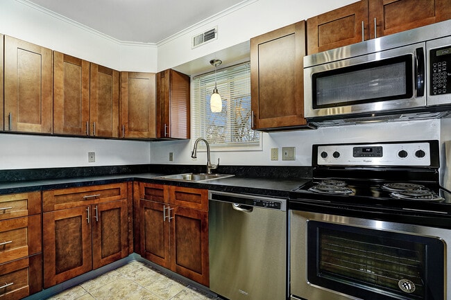 Penn Crest Apartments