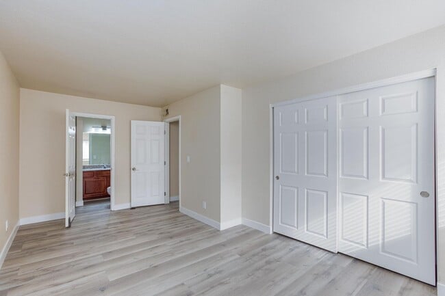 Photo - Freshly Renovated 2-Bedroom Las Vegas Condo