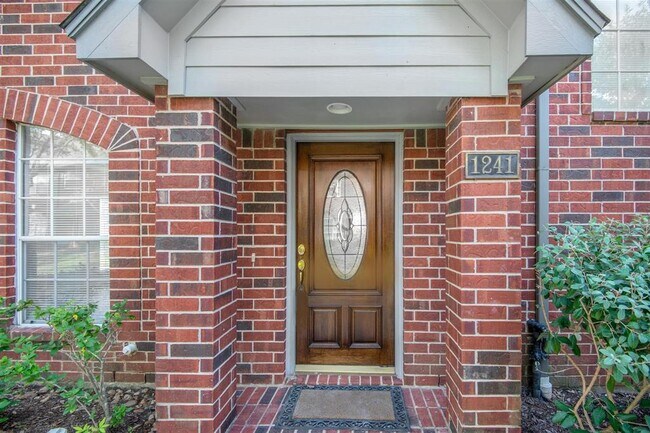 Photo - 1241 El Camino Village Dr