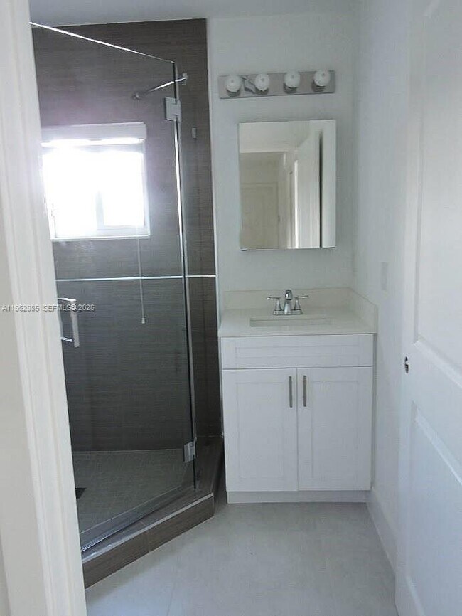 Photo - 3323 SW 87th Pl