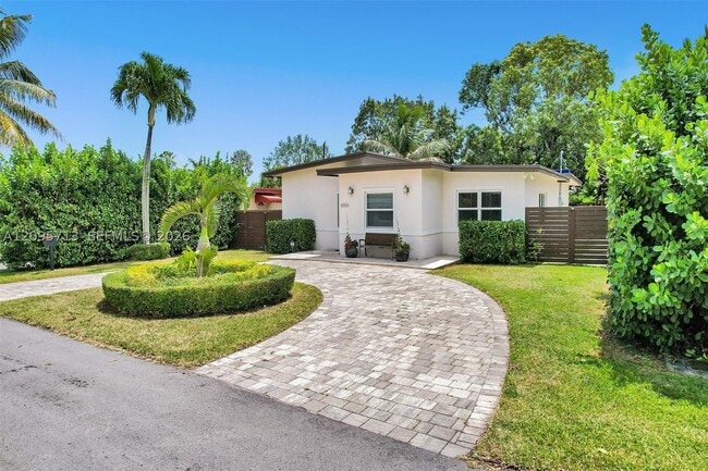 6550 SW 52nd Terrace