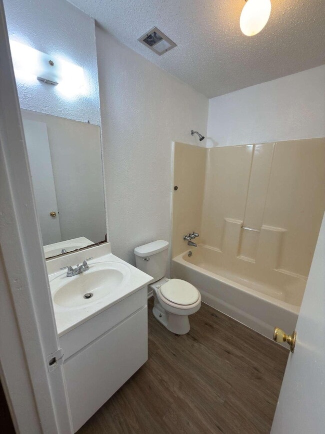 Photo - 3/2/2 Arlington Home for Lease