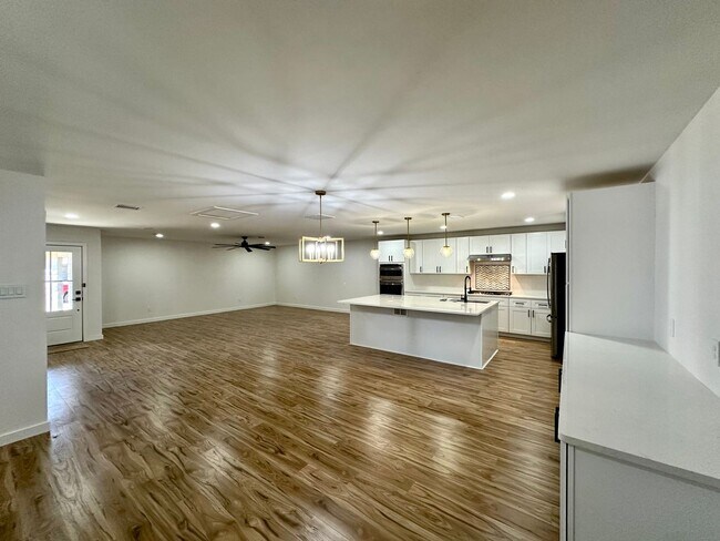 Photo - The Kind of Rental You Don’t Scroll Past | Pre-Leasing 4/3 Near LCU & TTU