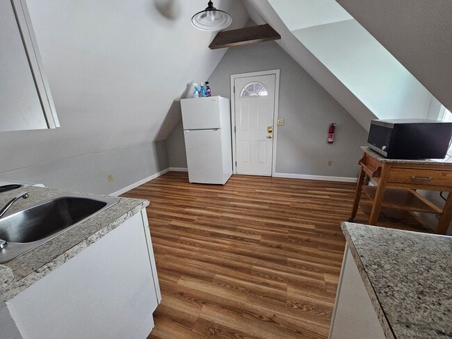 Photo - 120 North St Unit Apt. 2