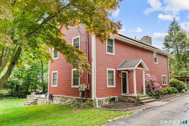 Photo - 35 Armstrong Rd