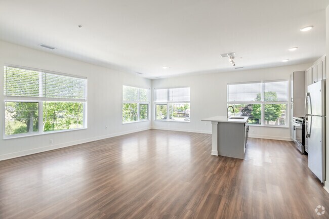 2BR, 2BA - 1362SF - Dining Room and Living Room - Haverhill on Clark