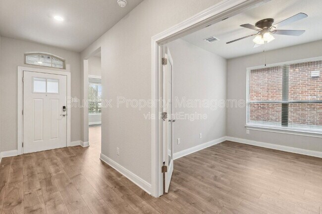 Photo - 9226 King Valley