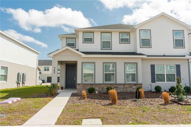 Photo - 387 Crossings Ave