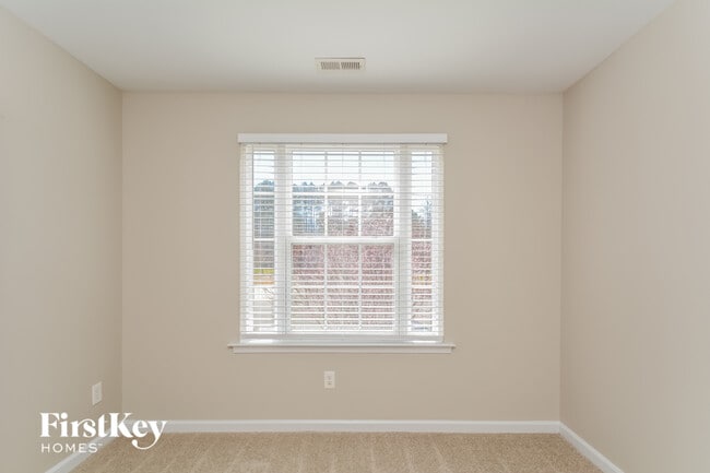 Photo - 6 Linkside Ct