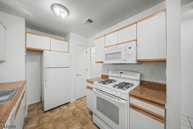 Photo - 415 Union St