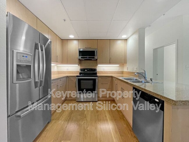Photo - 88 Bush St