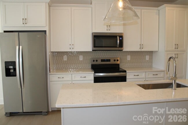 Photo - 1340 Hamilton St