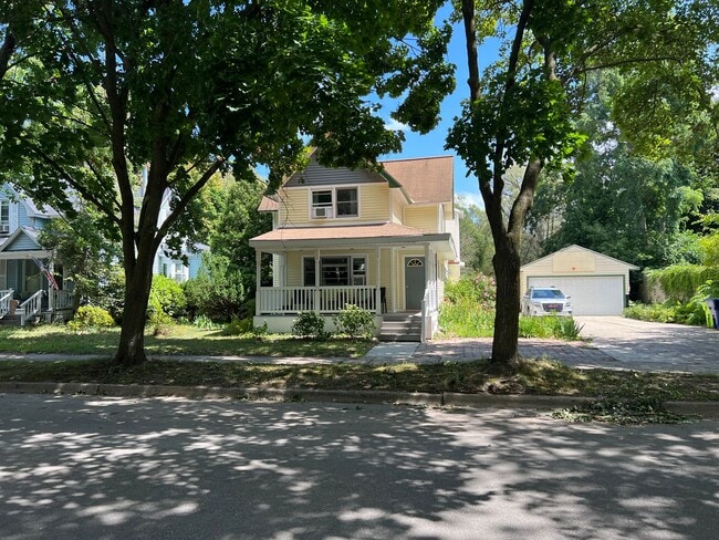 Photo - Available June 1st, 2026 — 2 Blocks from Munson Hospital