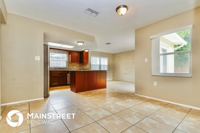 Photo - 9109 Derby Ln