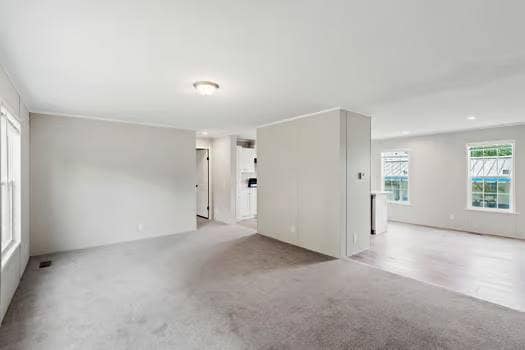 24 Parkview Dr