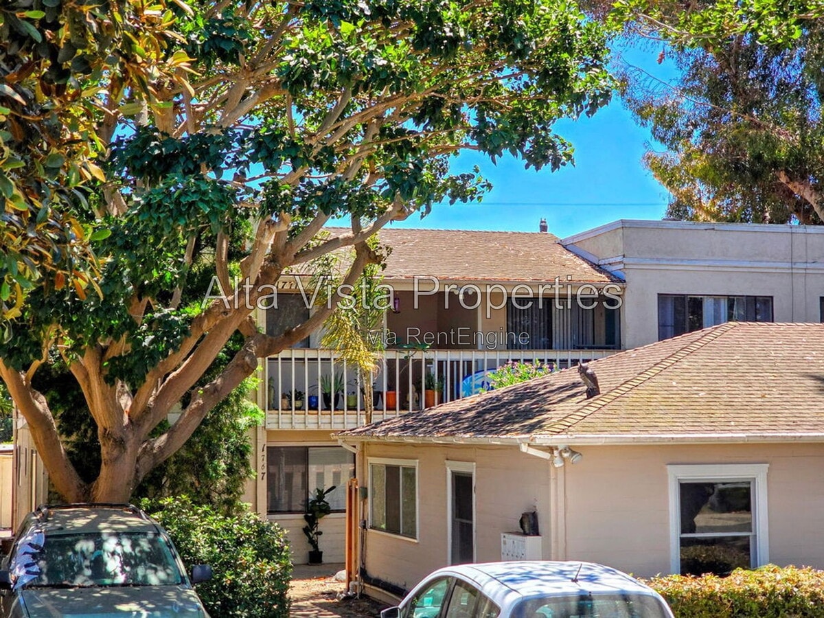 Photo - 1767 Thomas Ave