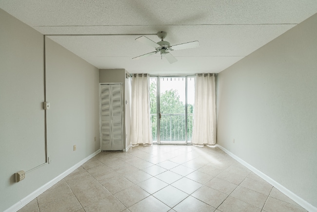 Photo - 401 Cooper Landing Rd