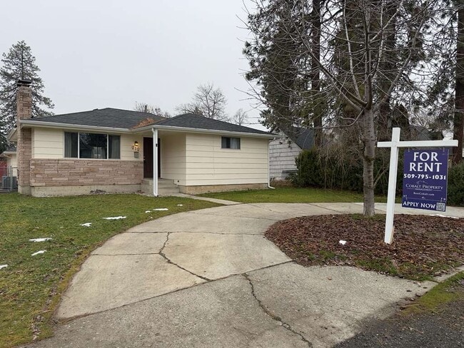 Photo - 212 N 4th St