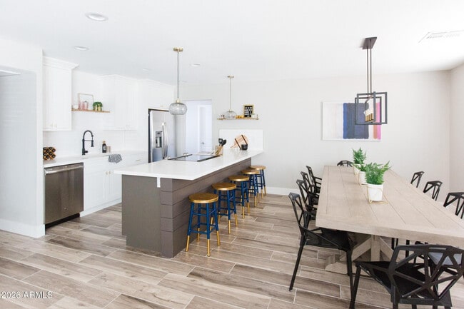 Building Photo - 3425 N 85th St