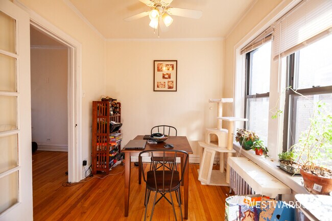 Photo - 1618 W Farwell Ave Unit 3A