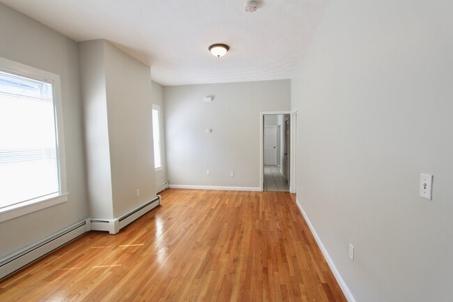 Photo - 154 Bennington St Unit 2